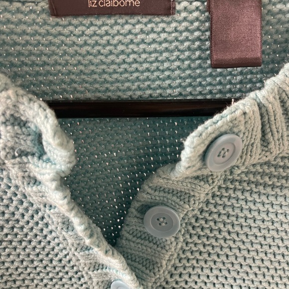 Women’s liz claiborne button up size xl - Picture 2 of 2